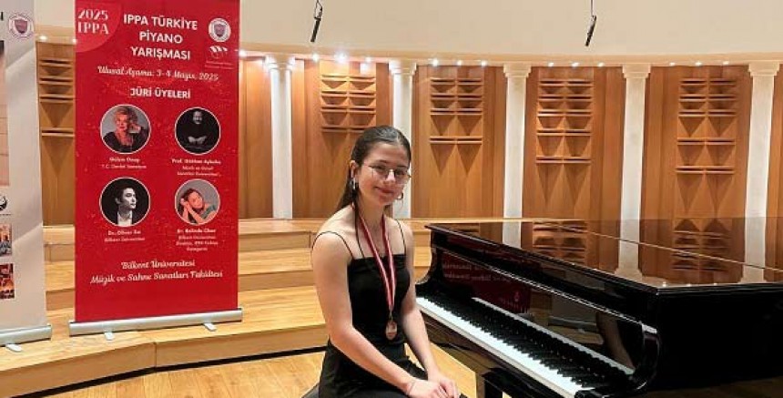 BÜYÜKŞEHİR’İN PİYANİSTLERİ ANKARA’DAN ÖDÜLLE DÖNDÜ