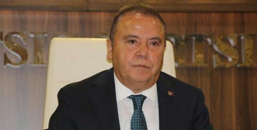 MUHİTTİN BÖCEK TUTUKLANDI.