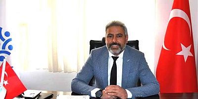 Ali Sazan; Atatürk 23 Nisan'ı dünya çocuklarına bayram olarak hediye etmiştir.