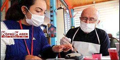 Alzheimer hastalarına üniversiteli desteği