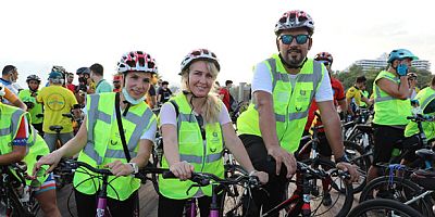 Antalya sağlıklı yaşam için pedalladı