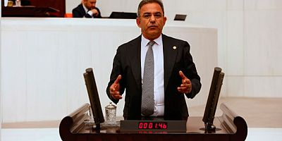 BUDAK, Yangınzedelere imzalatılan boş senetleri tbmm’ye taşıdı