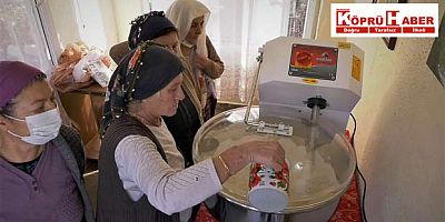  Büyükşehirden kırsal mahallelere hamur yoğurma makinesi desteği