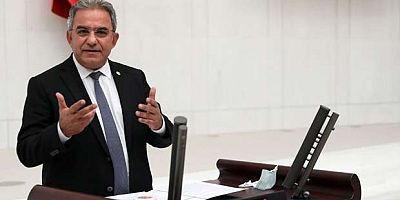 Budak: Antalyalıların geleceğine ipotek koymaya kimsenin hakkı yok 