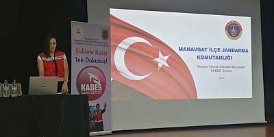 Jandarmadan otel çalışanı kadınlara KADES tanıtımı