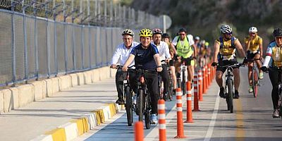 Kepez’den 19 kilometre kesintisiz bisiklet yolu ağı 