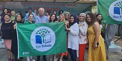 Kepez’in Nasreddin Hoca Kreşlerine “Yeşil Bayraklı Okul” ünvanı  