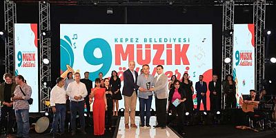 KEPEZ’İN ‘ULUSAL MÜZİK ÖDÜLLERİ YARIŞMASI’NDA MUHTEŞEM FİNAL 