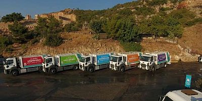 Kepez’in yüzleri güldüren çöp araçları 