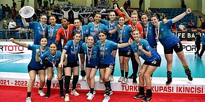 Konyaaltı Belediyesi kadınlar hentbol takımı Avrupa biletini kaptı