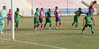 Manavgat Belediye spor  kendi evinde 1-0 yenildi
