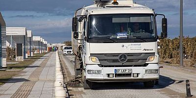 MANAVGAT BELEDİYESİ’NDEN SORGUN BOĞAZ SAHİL HATTINDA KAPSAMLI TEMİZLİK