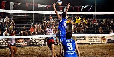 MANAVGAT’TA PLAJ VOLEYBOLU COŞKUSU BAŞLADI