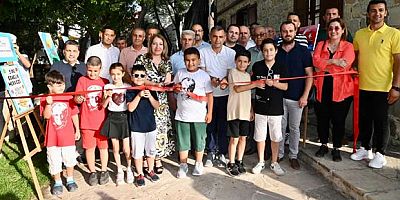 MANAVGATLI MİNİKLERDEN RESİM SERGİSİ