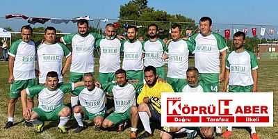 Manavgatlı muhtarlar yarı finalde