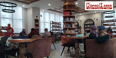 Tekvando’dan sonra kütüphaneye koşuyorlar